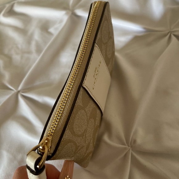 SOLD~Coach Monogram Cream Wristlet - Picture 3 of 5